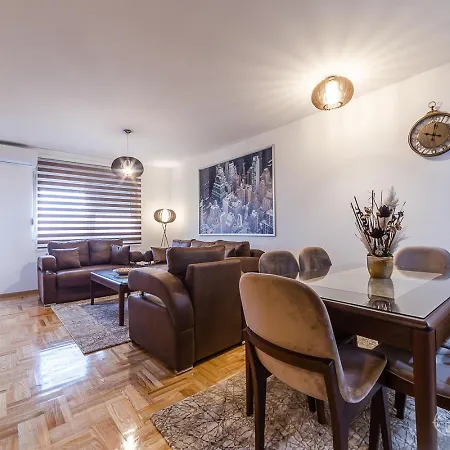 Lux Lukom Apartment *